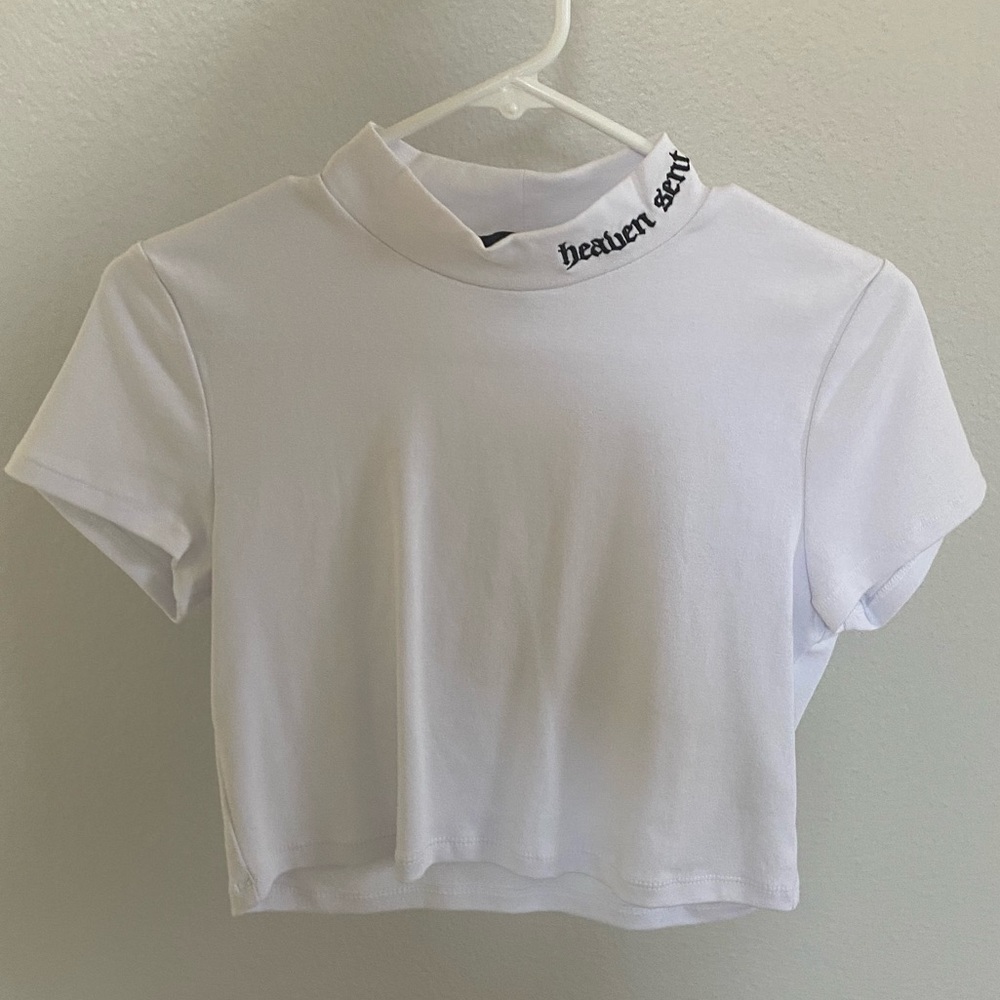 Cropped Heaven Sent Tee from Forever 21.